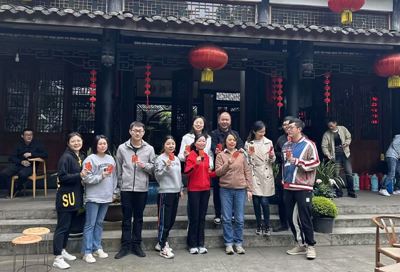 綿陽市先鋒醫(yī)療器械有限公司：凝聚團(tuán)隊(duì)力量，共筑先鋒夢想 —— 2023年春季團(tuán)建活動紀(jì)實(shí)3.jpg